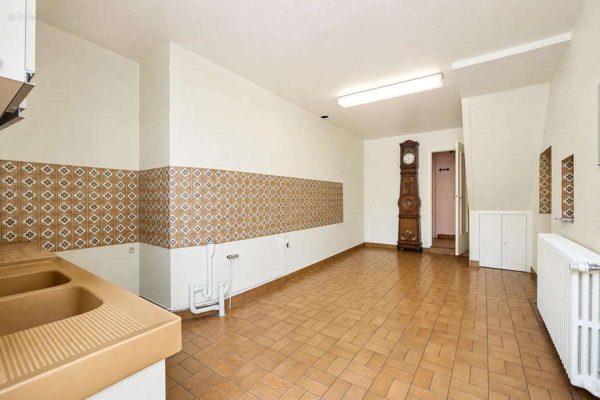 Maison plain pied dans secteur très prisé !! - photo 4