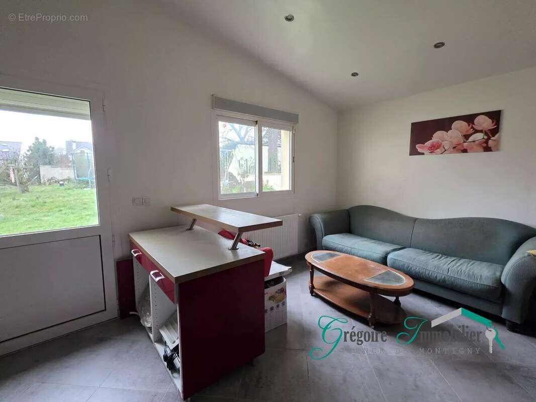 Maison à MONTIGNY-SUR-LOING