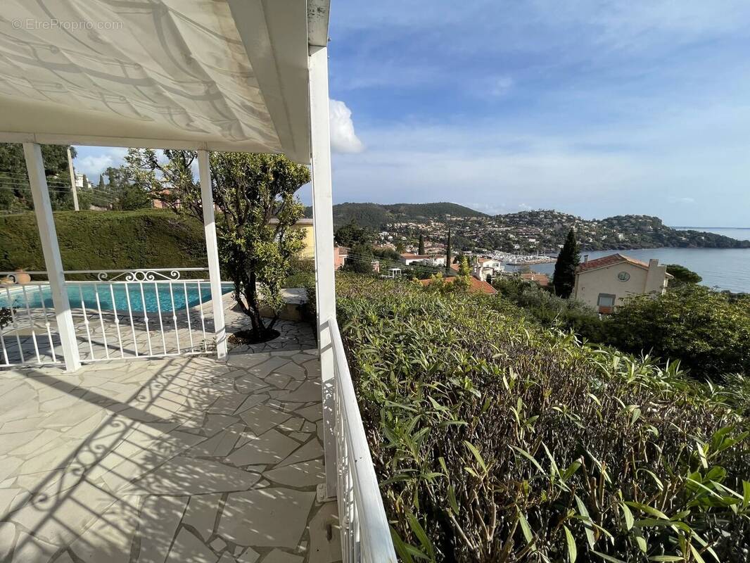 Maison à SAINT-RAPHAEL