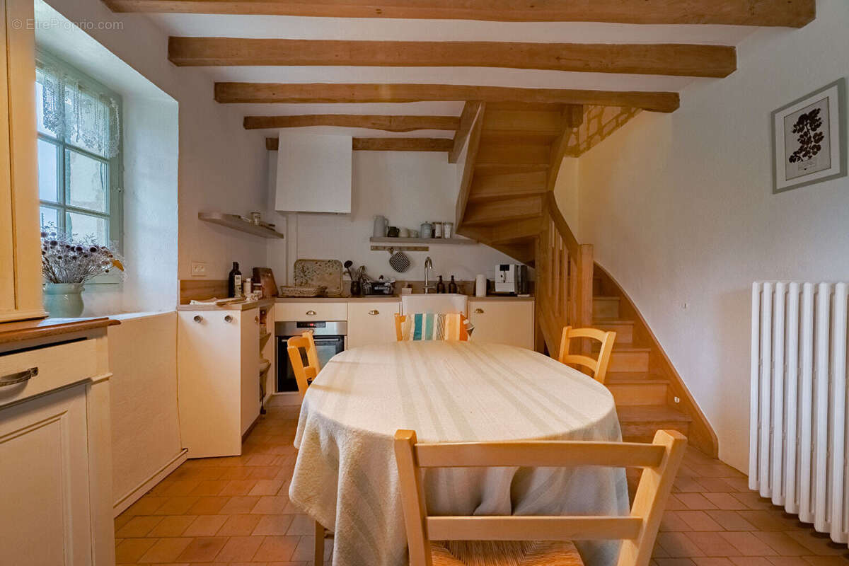 Maison à BRISSAC-QUINCE