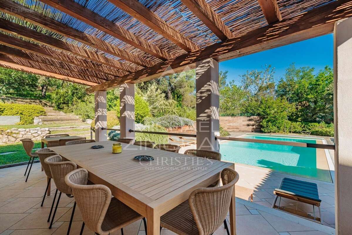 Maison à RAMATUELLE