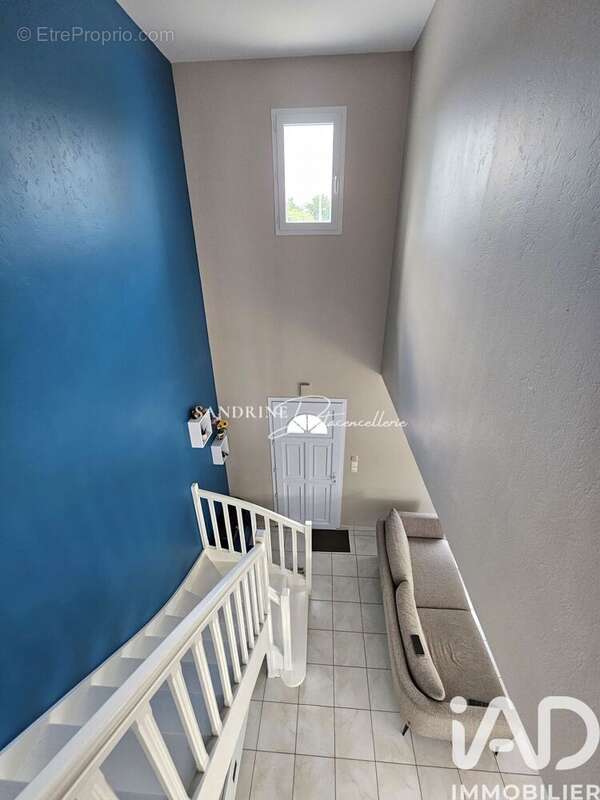Maison 136 m² à La Chapelle-Sur-Erdre  - photo 8