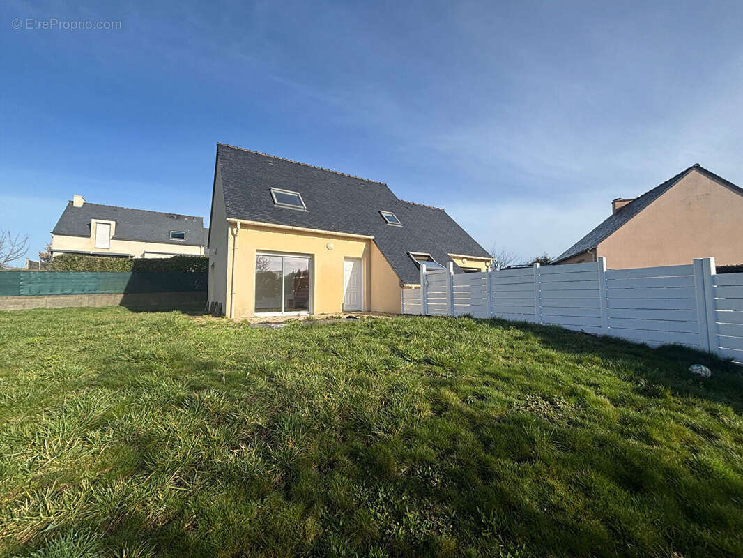 Maison à LAMBALLE