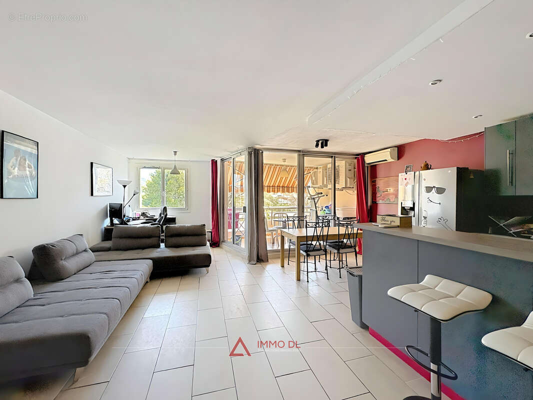 Appartement à MARSEILLE-12E