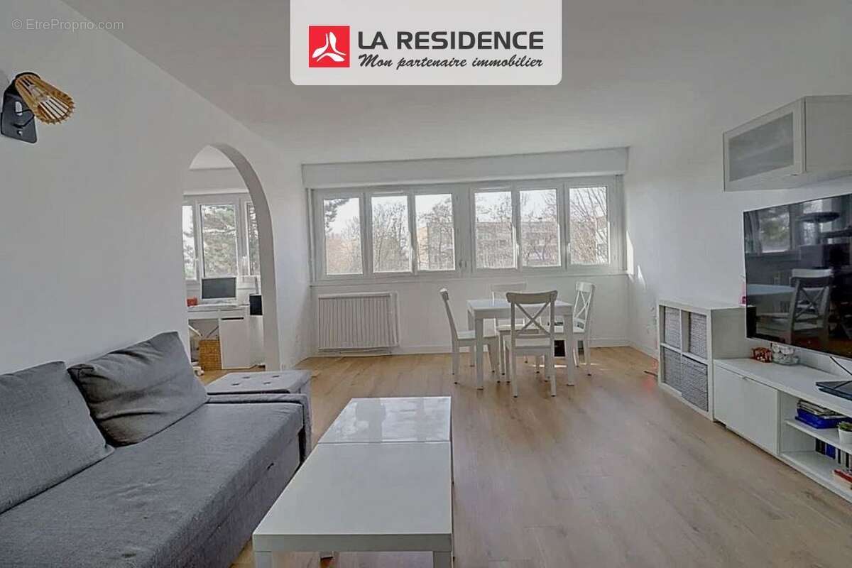 Appartement à CARRIERES-SUR-SEINE