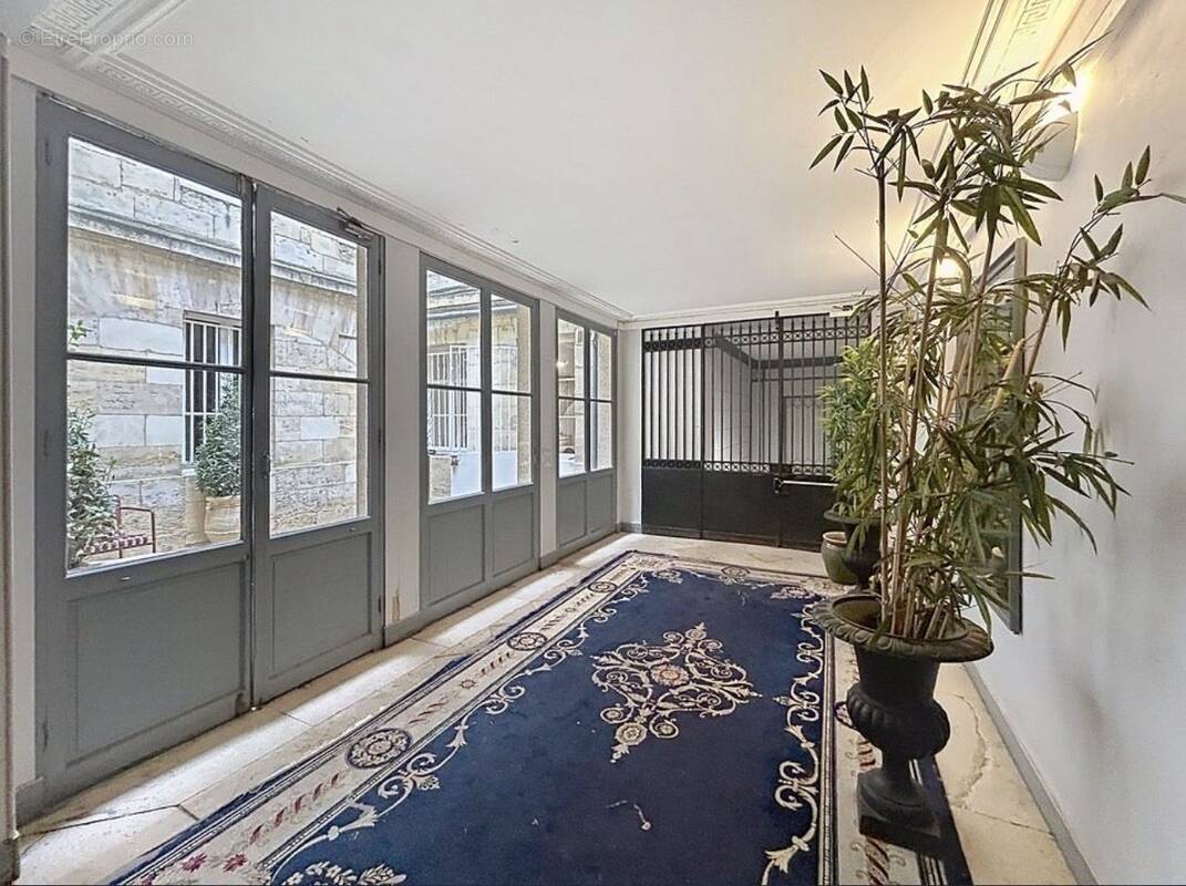 Appartement à BORDEAUX