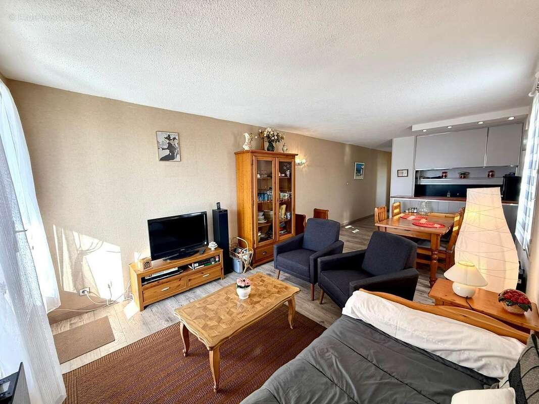  - Appartement à PRADES