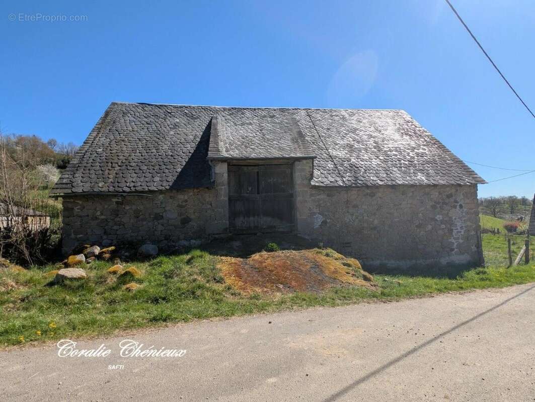 Photo 2 - Maison à CHAMPAGNAC