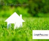 Terrain à BEAULIEU-SUR-LAYON