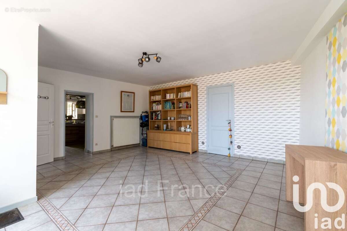 Photo 3 - Maison à ROLLEBOISE