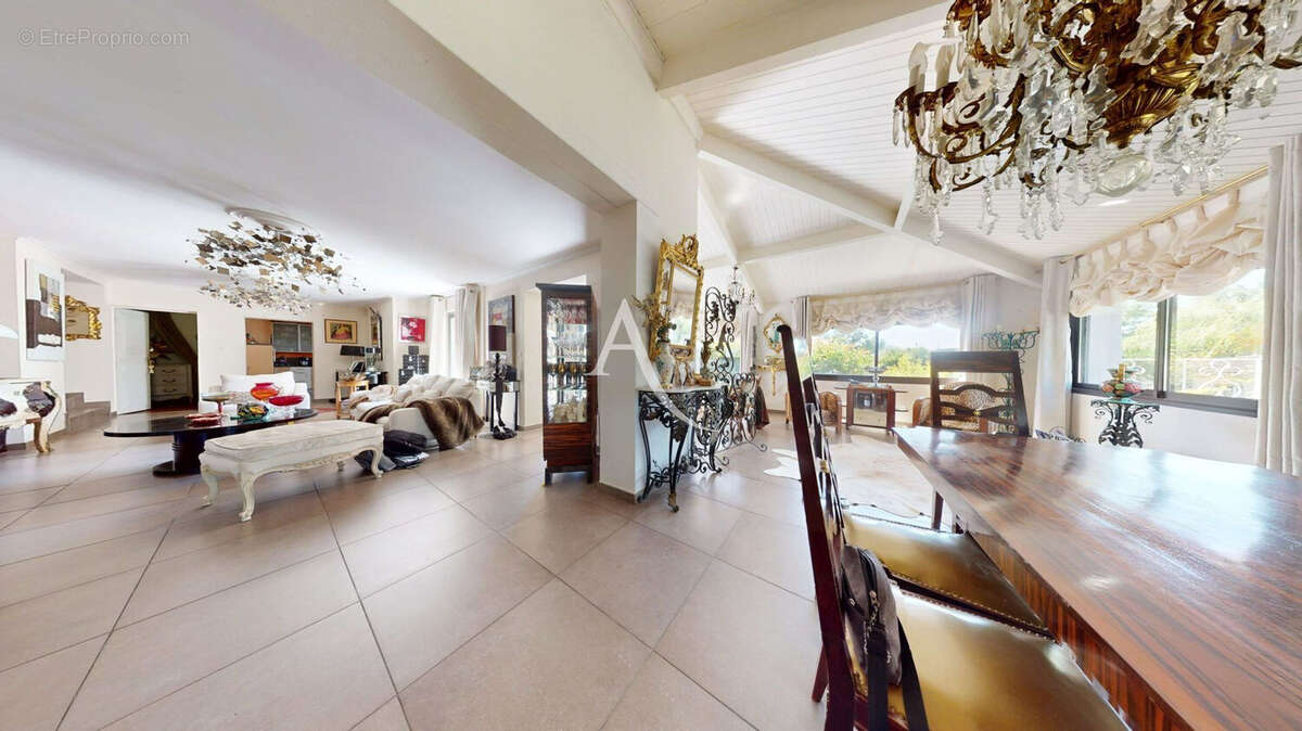 Maison à MONTASTRUC-LA-CONSEILLERE