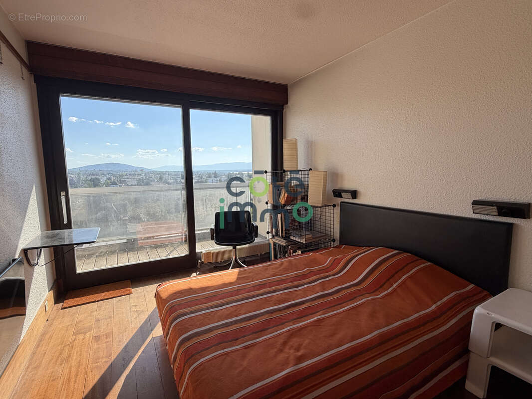 Exclusivite thonon t4 avec terrasse, vue lac et 2 garages - photo 7
