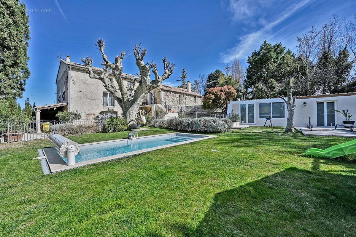 Maison à AVIGNON