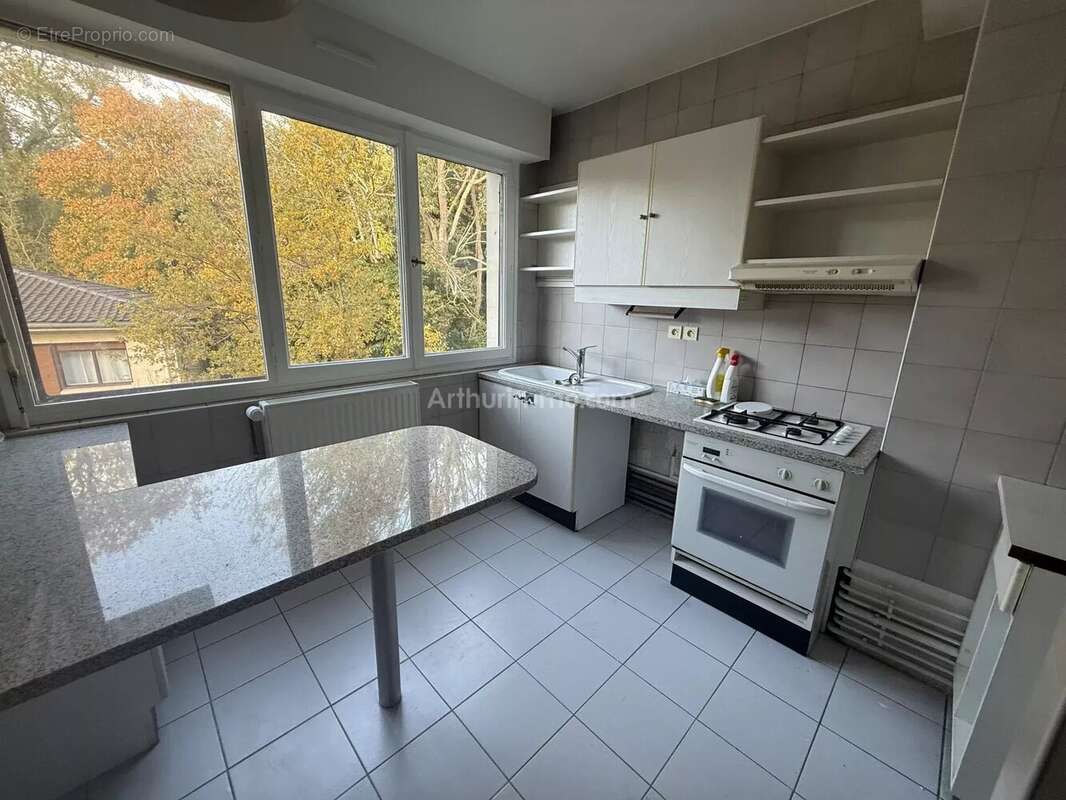 Appartement à ETIOLLES