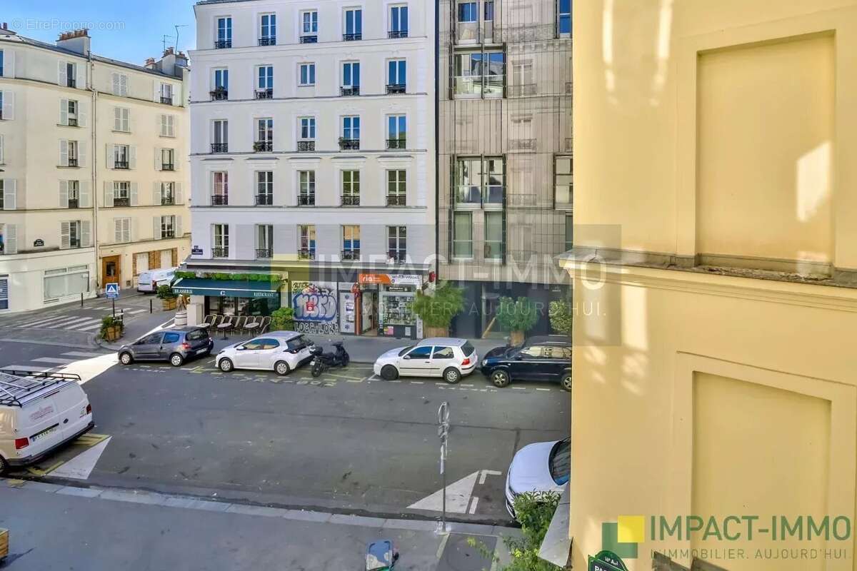 Appartement à PARIS-18E