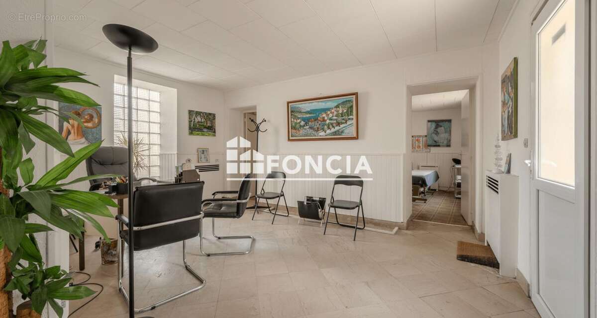 Appartement à VERSAILLES
