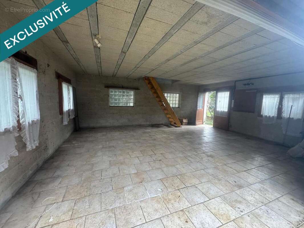 Photo 7 - Terrain à LIMETZ-VILLEZ