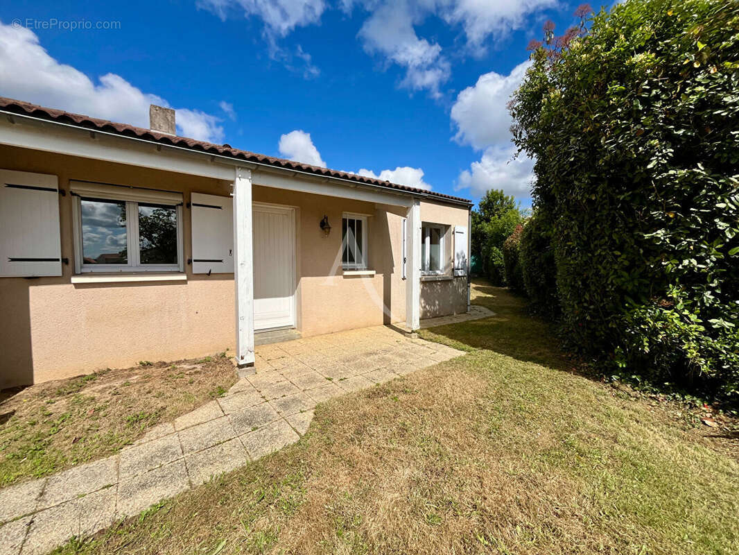 La roche sur yon, les oudairies, maison de plain pied exclusivite amanda - photo 3
