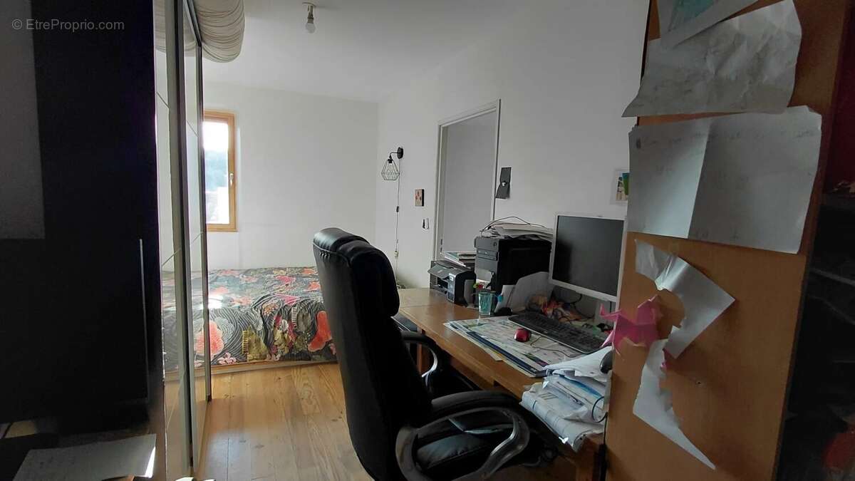 Maison à BEAUFORT-SUR-GERVANNE