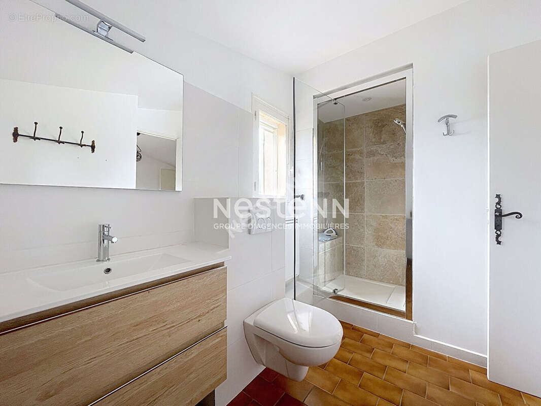 Lourmarin - Maison  5 pièce(s), 180m2, 4 belles chambres, garage-,piscine - photo 16