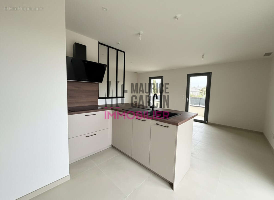 Appartement à VELLERON