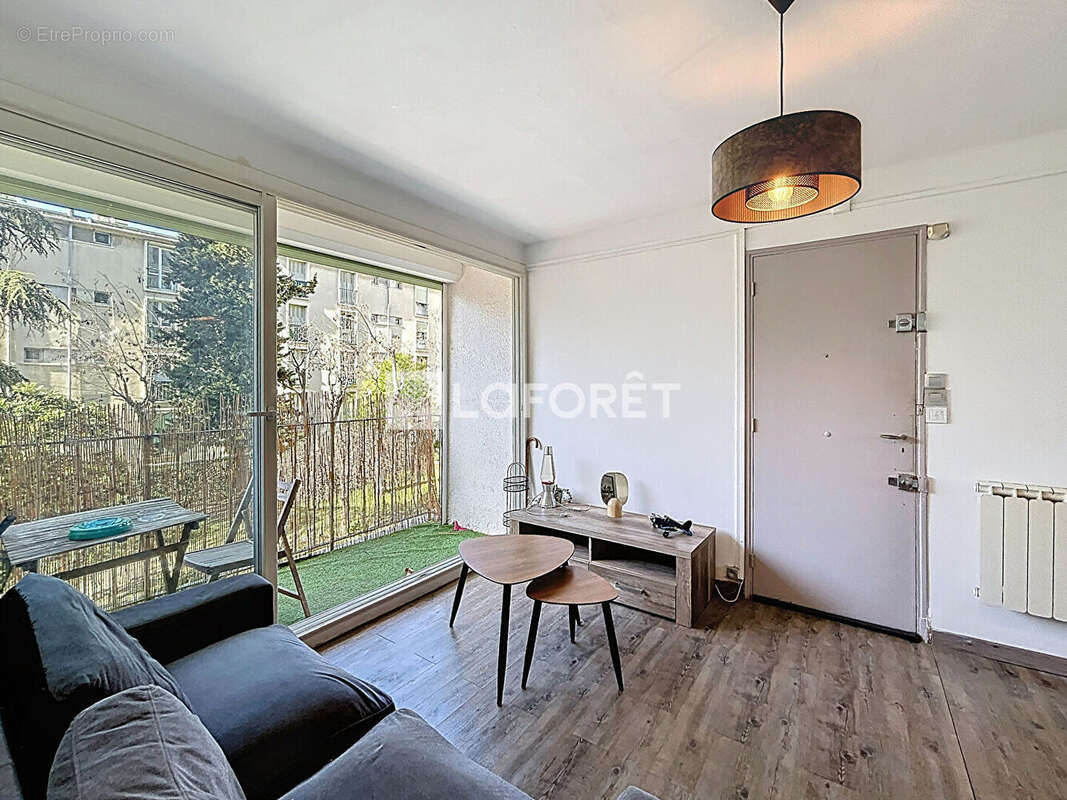 Appartement à MARSEILLE-13E