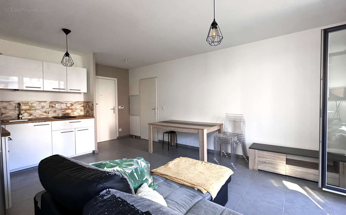 Appartement à MARSEILLE-14E