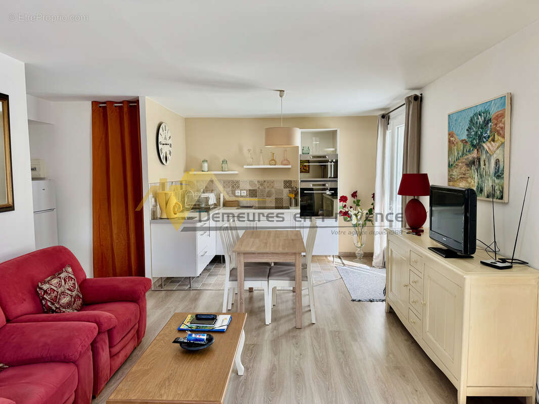 Appartement à BEAUMONT-DU-VENTOUX