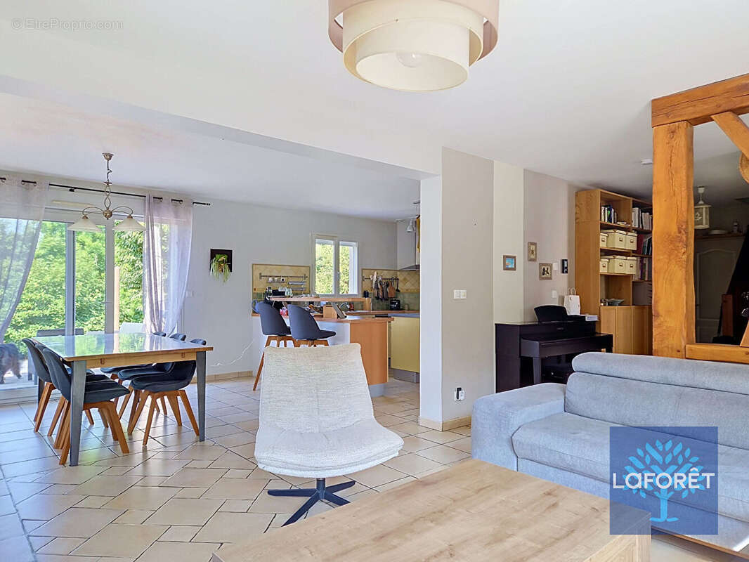Maison de 2004 - photo 5