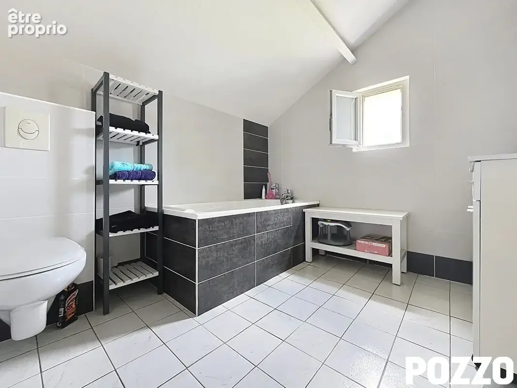 Maison Lengronne (50450) 7 pièce(s) 150 m2 terrain 900 m² piscine - photo 8