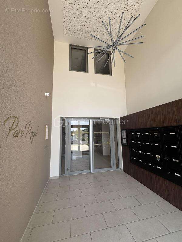 Appartement à SAINT-CYR-SUR-LOIRE