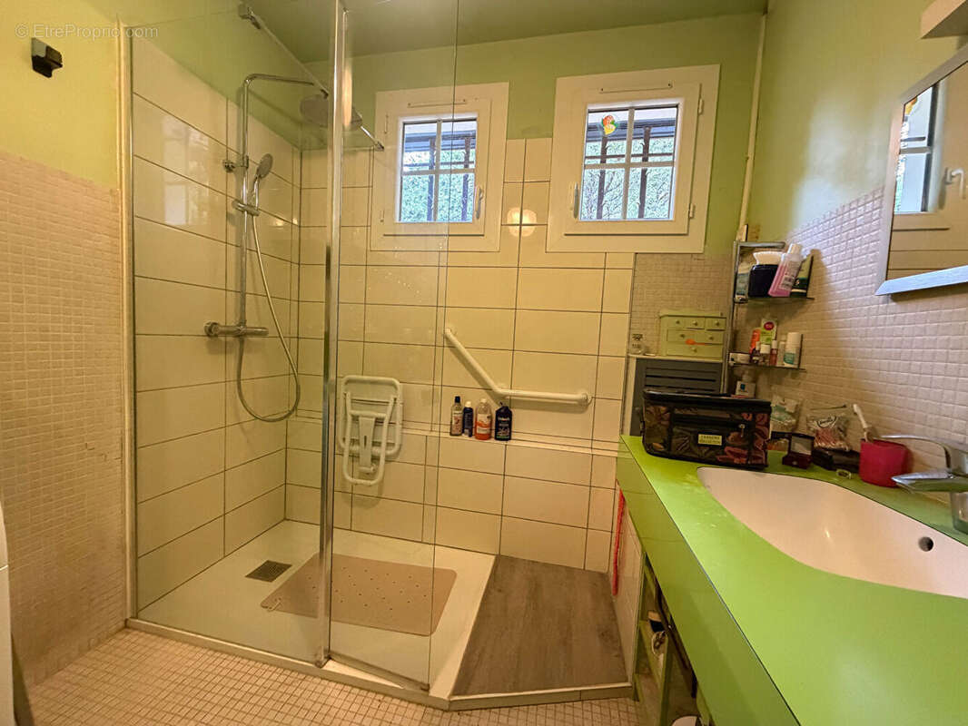 Maison La Chapelle Du Bois Des Faulx 5 pièce(s) 127,20 m2 - photo 5