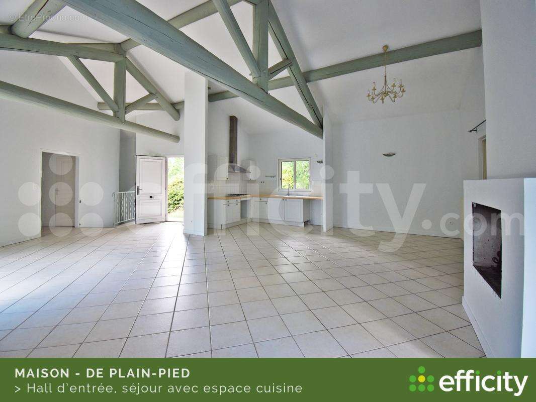 Maison 132 m² à Saint-Just-Saint-Rambert  - photo 10