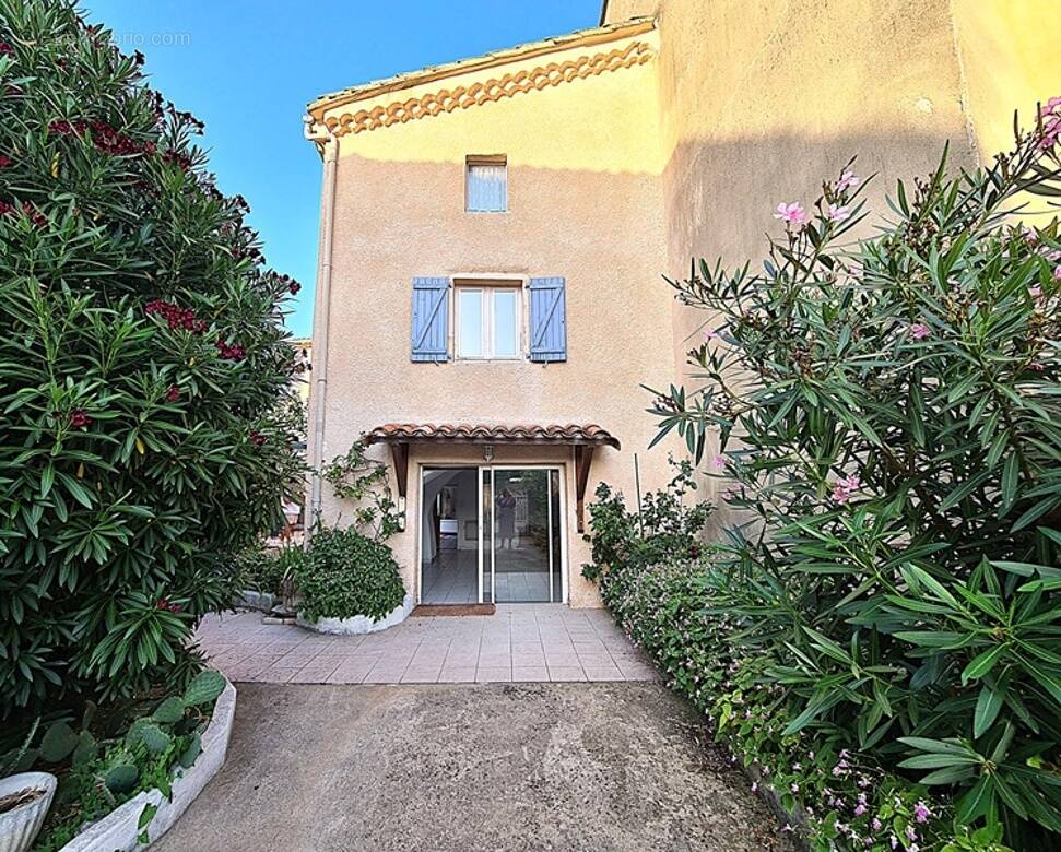 Appartement à SAINT-MARCEL-LES-SAUZET