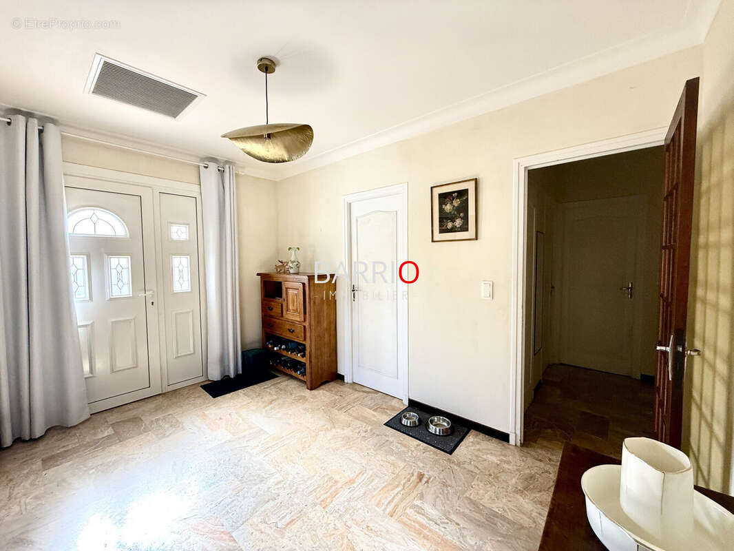 Maison à SAINT-CYPRIEN