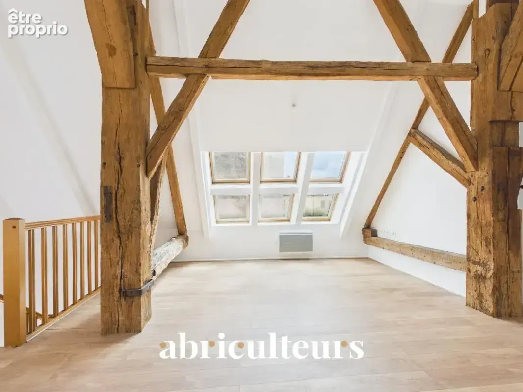 Appartement T2 de caractère au sein d’une ancienne Grange Dîmière en vente à Survilliers (95470) - photo 5