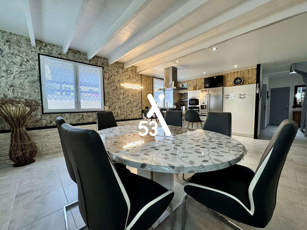 Maison à EPERLECQUES