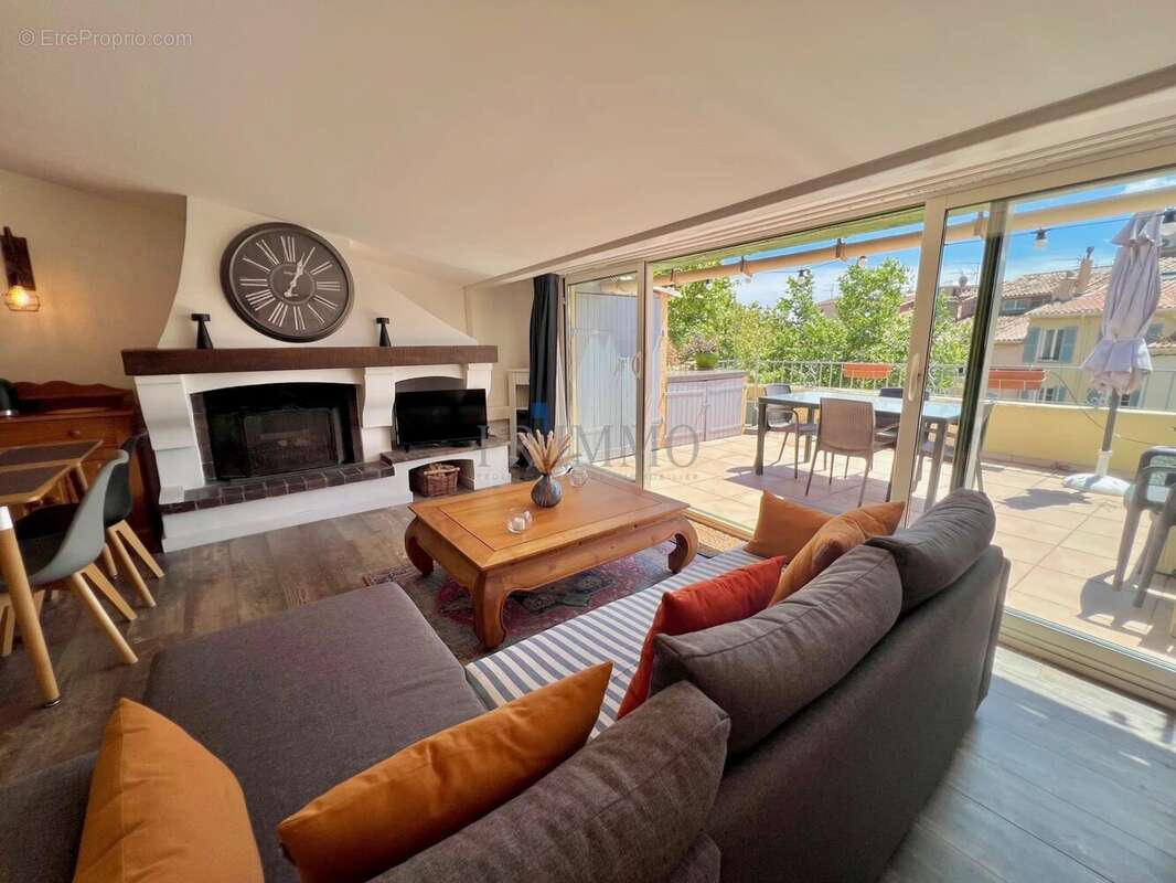 Appartement à FREJUS