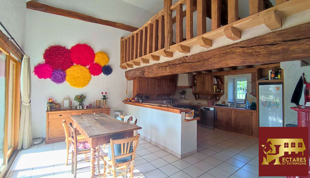 Propriété avec gîte et 3,6 ha - photo 3
