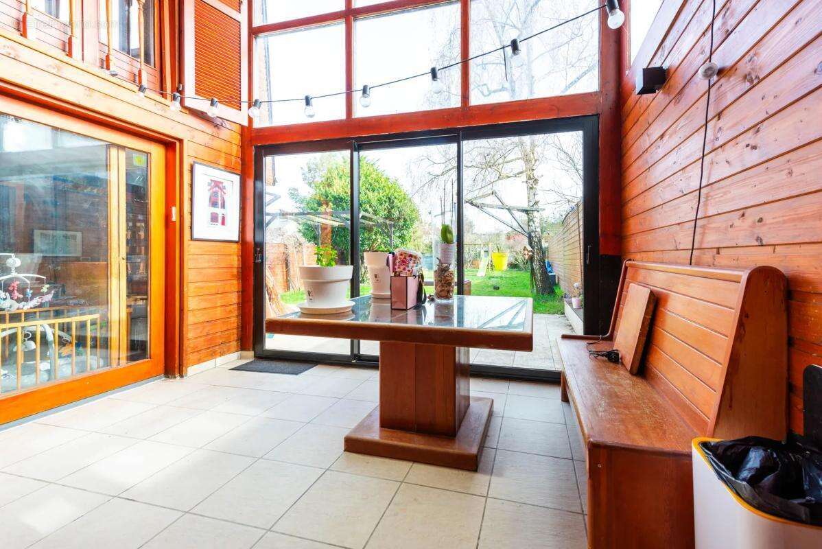 Maison à LIVRY-GARGAN