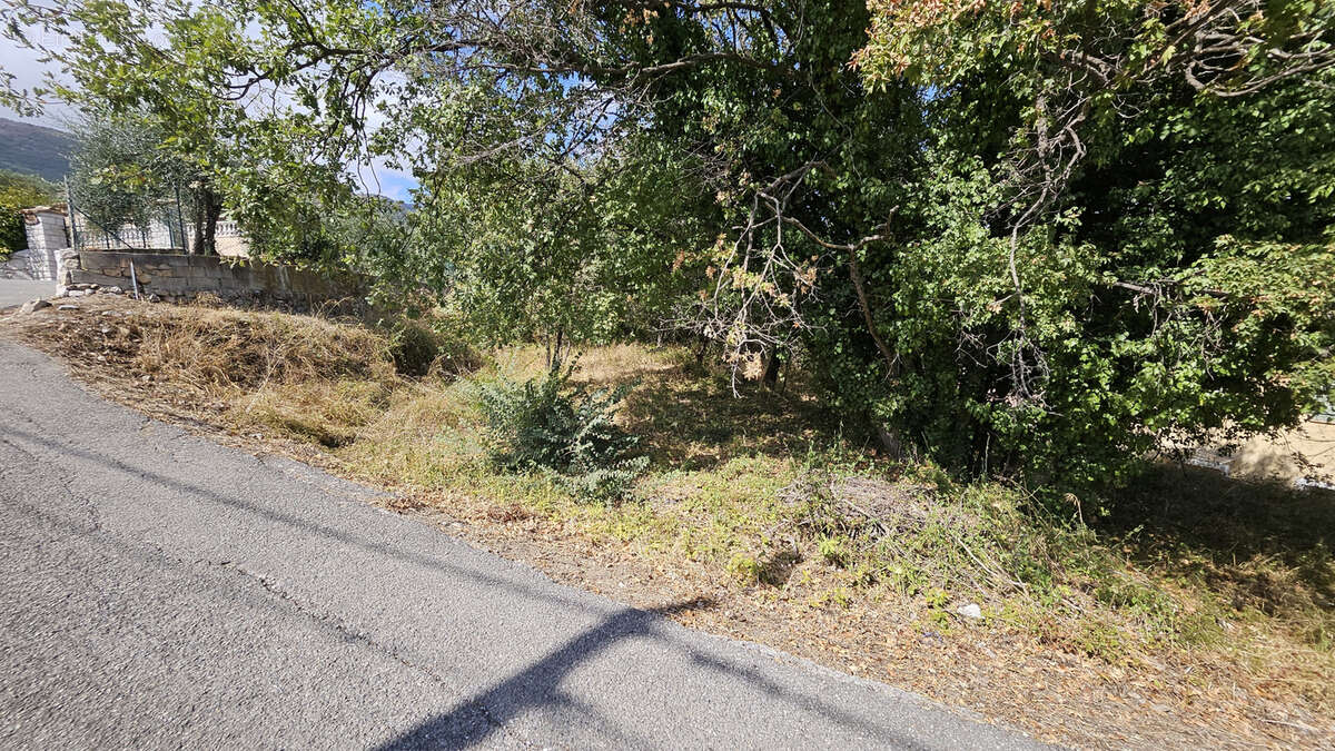 Terrain à GATTIERES