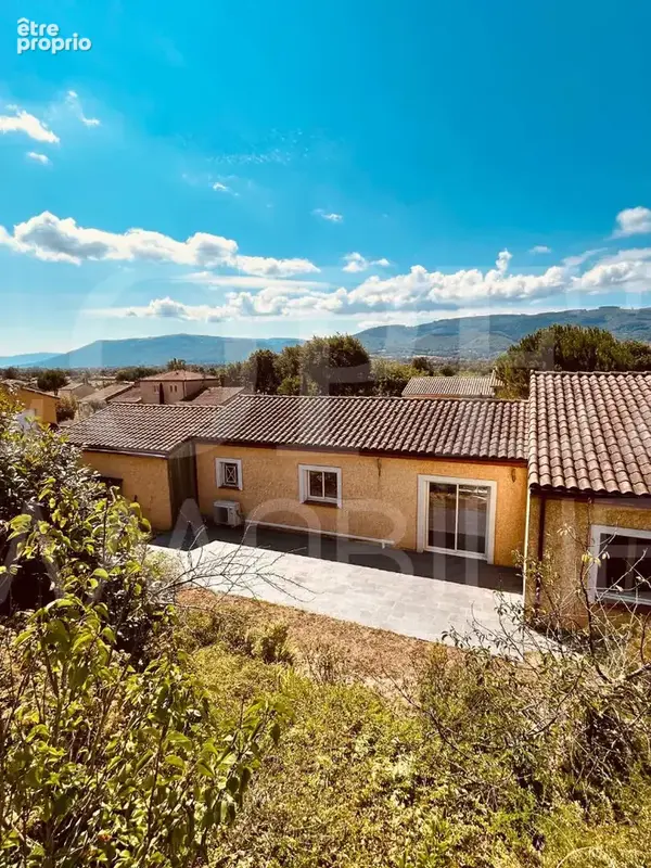 Villa Payrin Augmontel 6 pièce(s) 147 m2 - photo 2