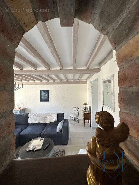 Cachet des briques, poutres et pierres. - Maison à VERNON