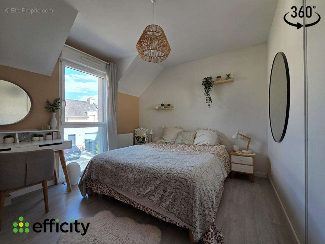 Maison 115 m² à La Chapelle-Des-Fougeretz  - photo 11