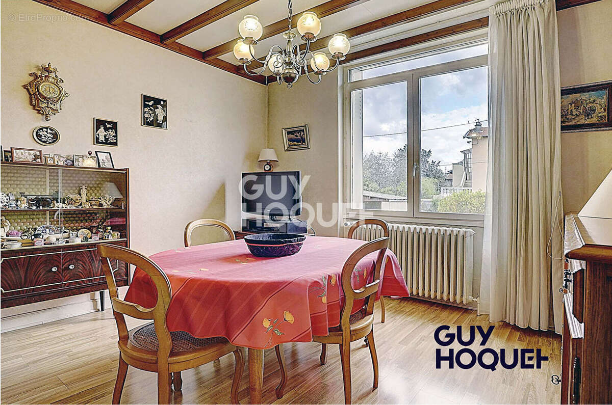 Maison à VILLEURBANNE