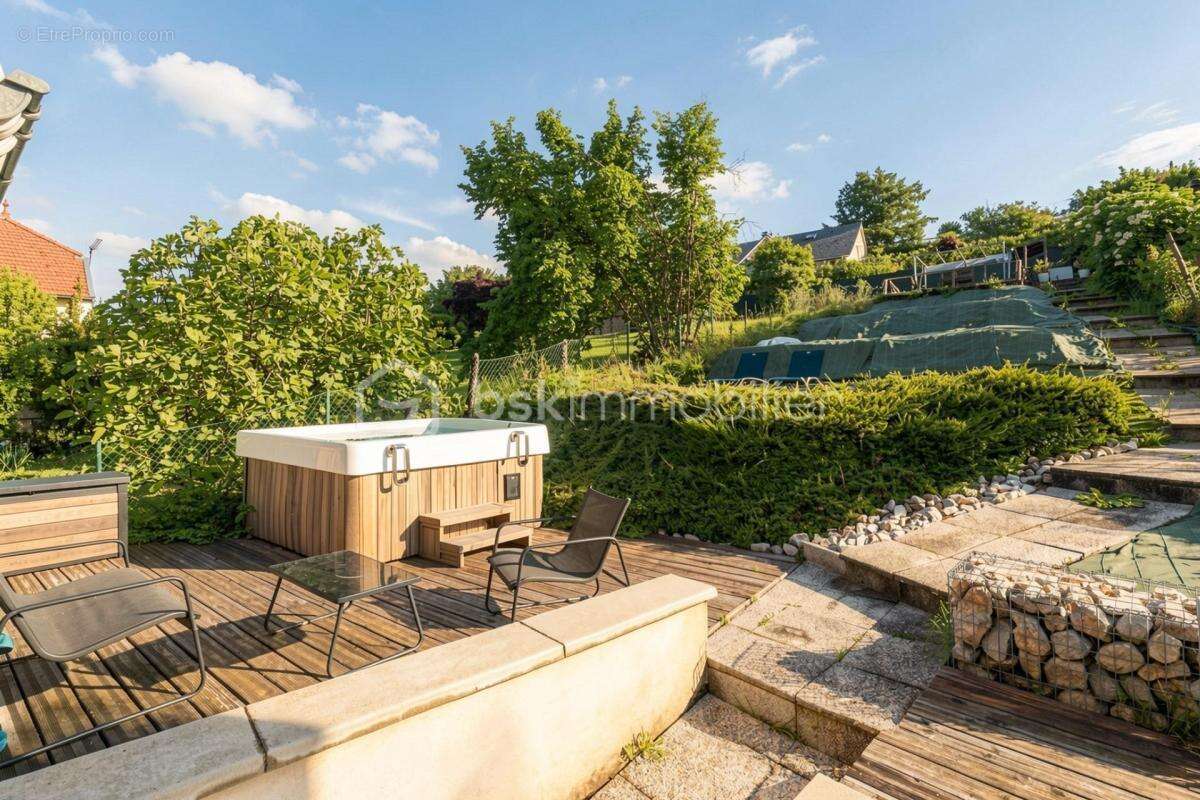 Appartement à AIX-LES-BAINS
