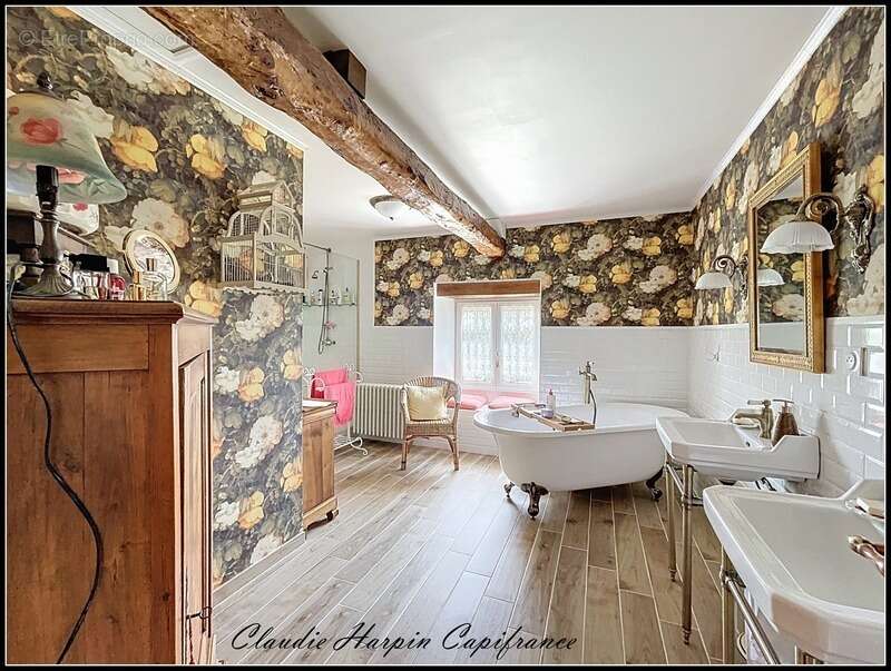 Maison à AIRVAULT