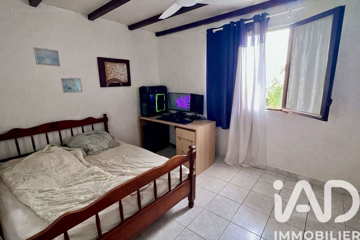 Photo 2 - Maison à LE TAMPON