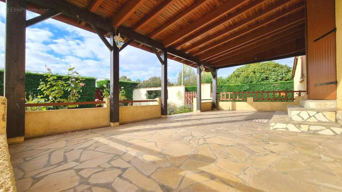 Maison à CASTELSARRASIN