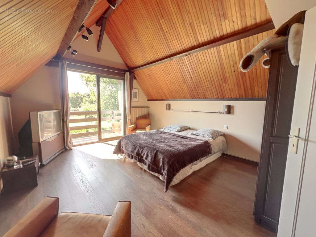 Maison à SAINT-AUBIN-CHATEAU-NEUF